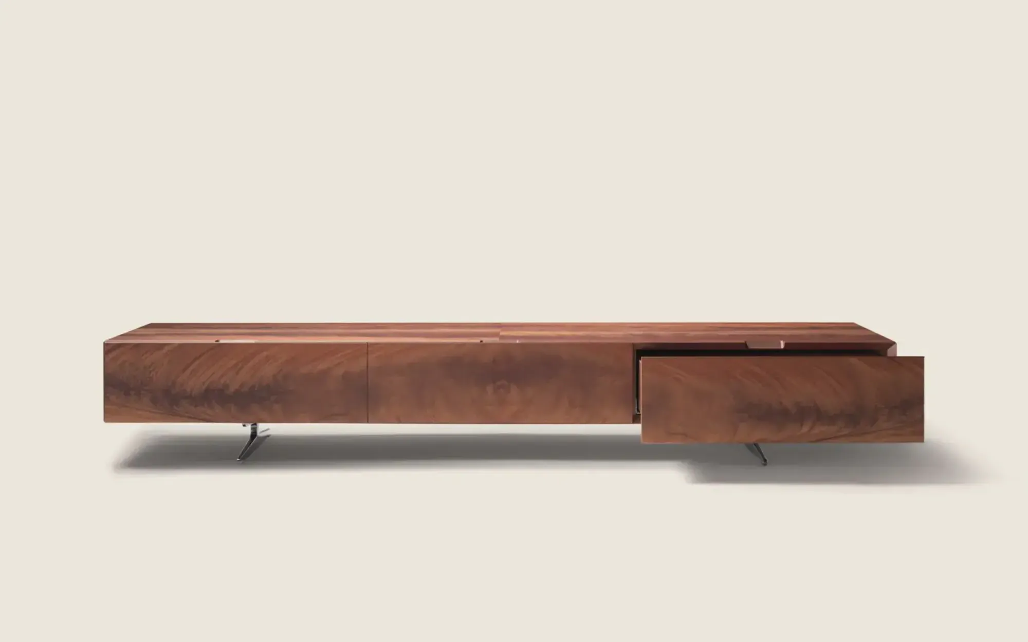 Piuma Low Cabinet by Flexform