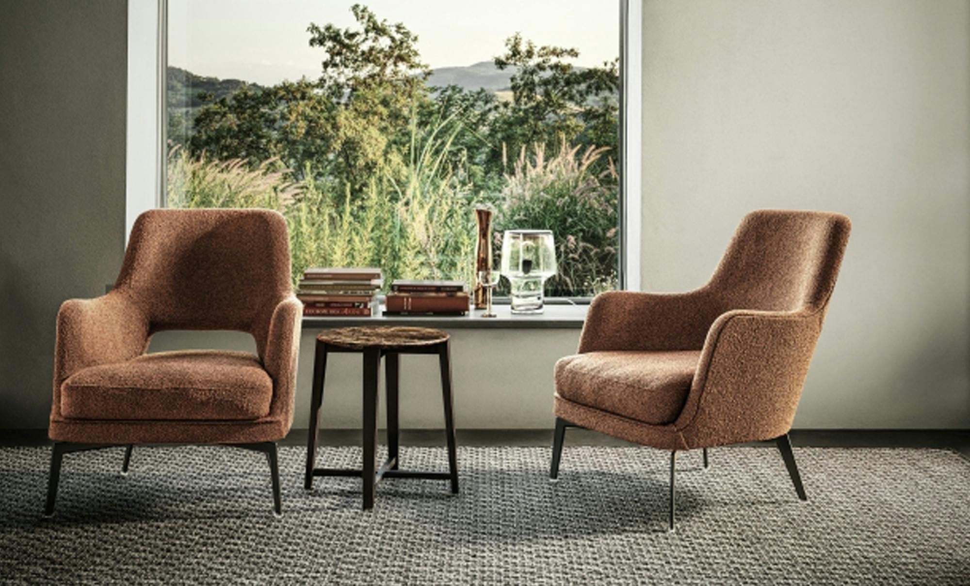 Lounge Chairs and Armchairs