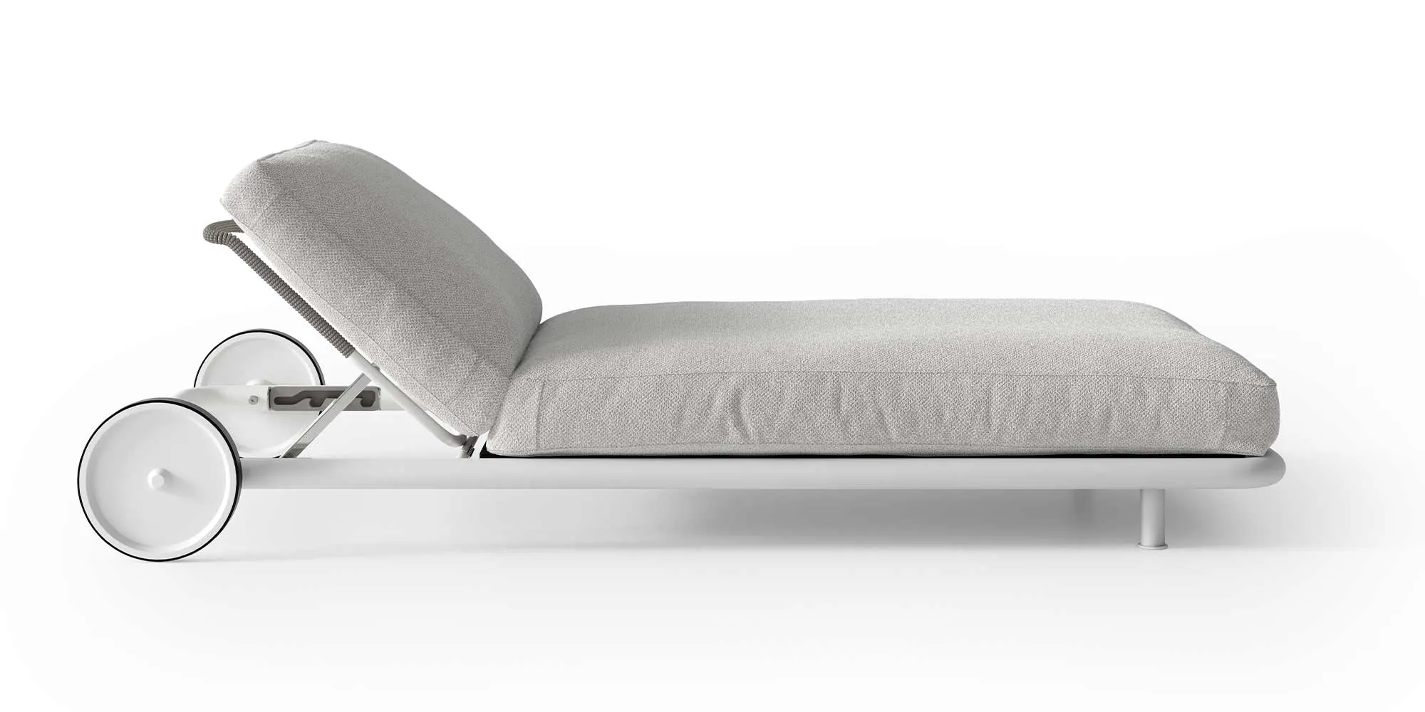 Margherì Outdoor Daybed by Flexform