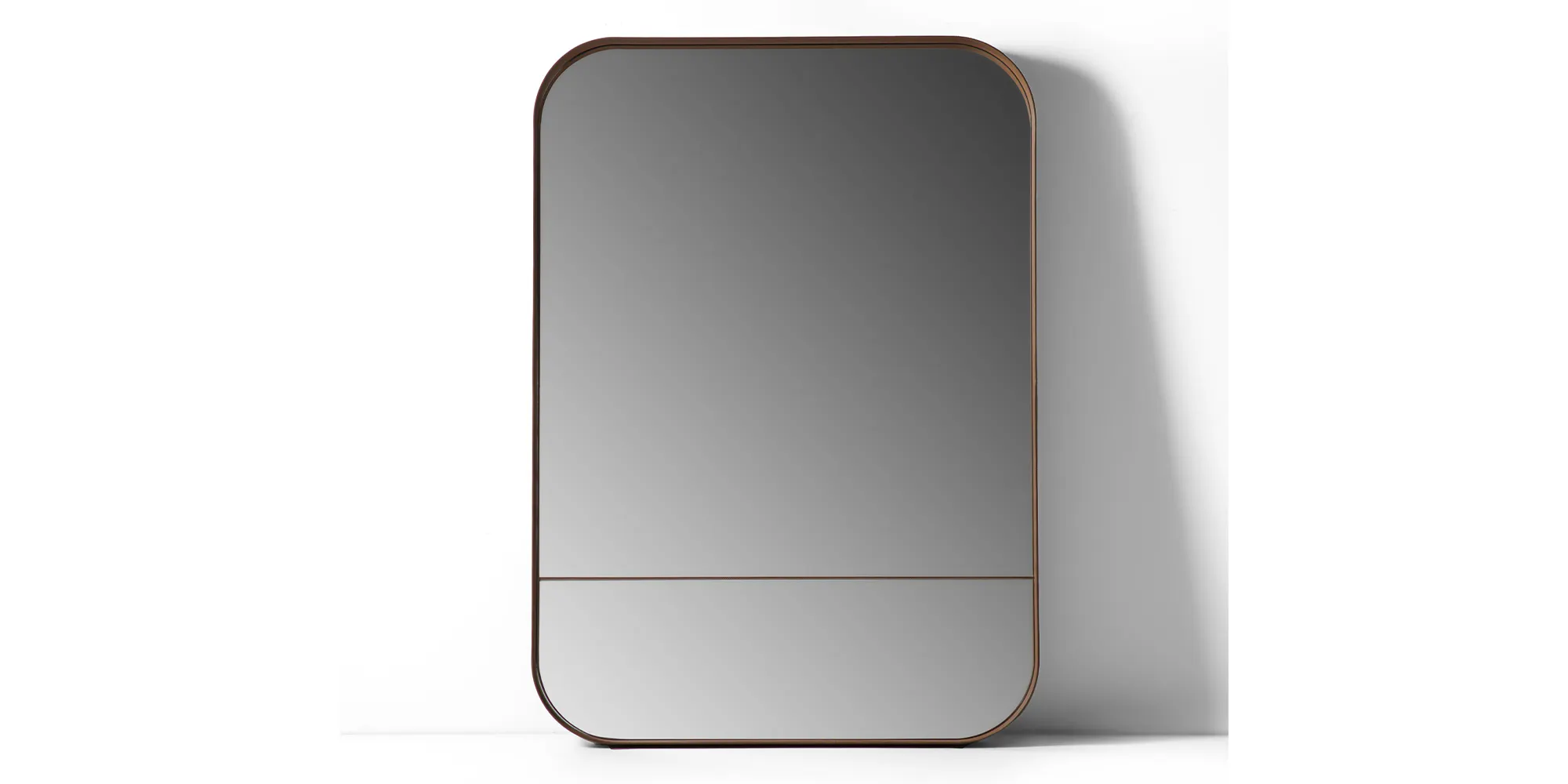 Soreto Mirror by Flexform